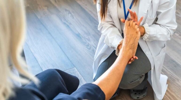 Active vs Passive Physiotherapy What’s the Difference